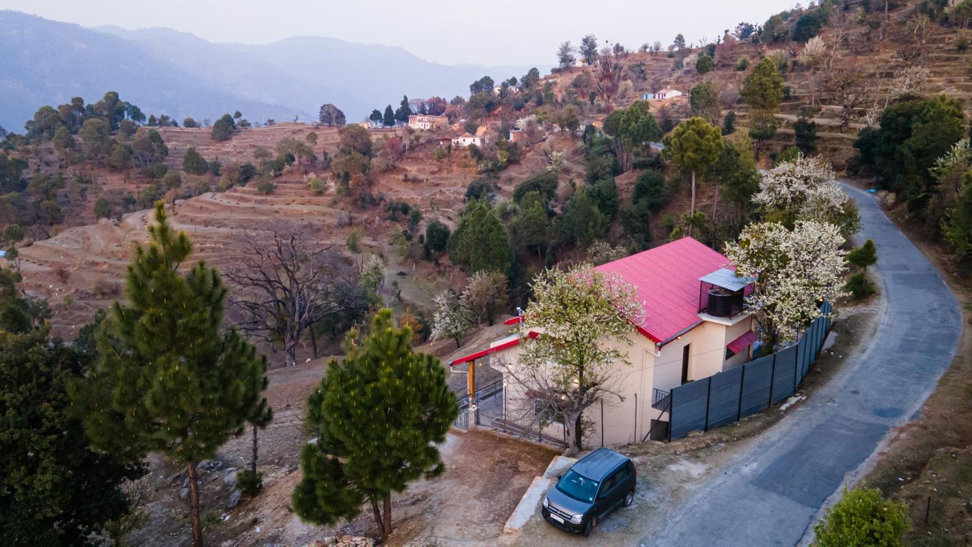 Little Frida- The Dak Bungalows Mukteshwar Buitenkant foto